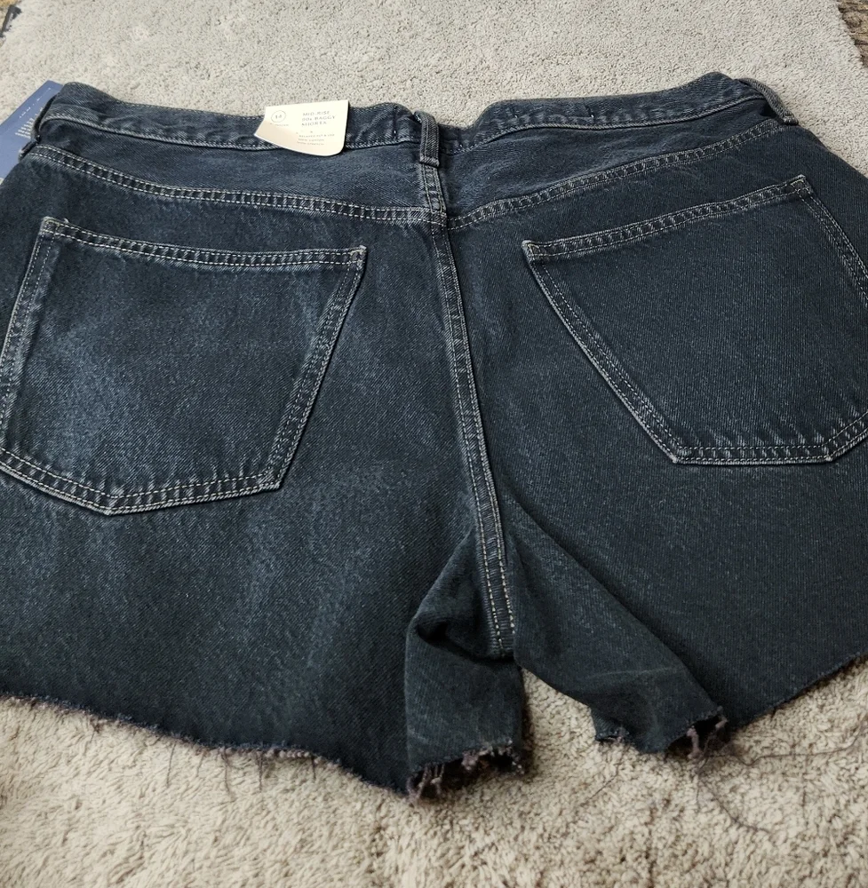 Women's Mid-Rise 90's Baggy Jean Shorts - Universal Thread Black Wash 14